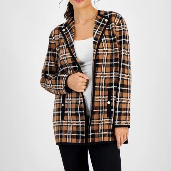 Kasper Women's Plaid Collarless Long-Sleeve Sweater - Picture 2 of 6